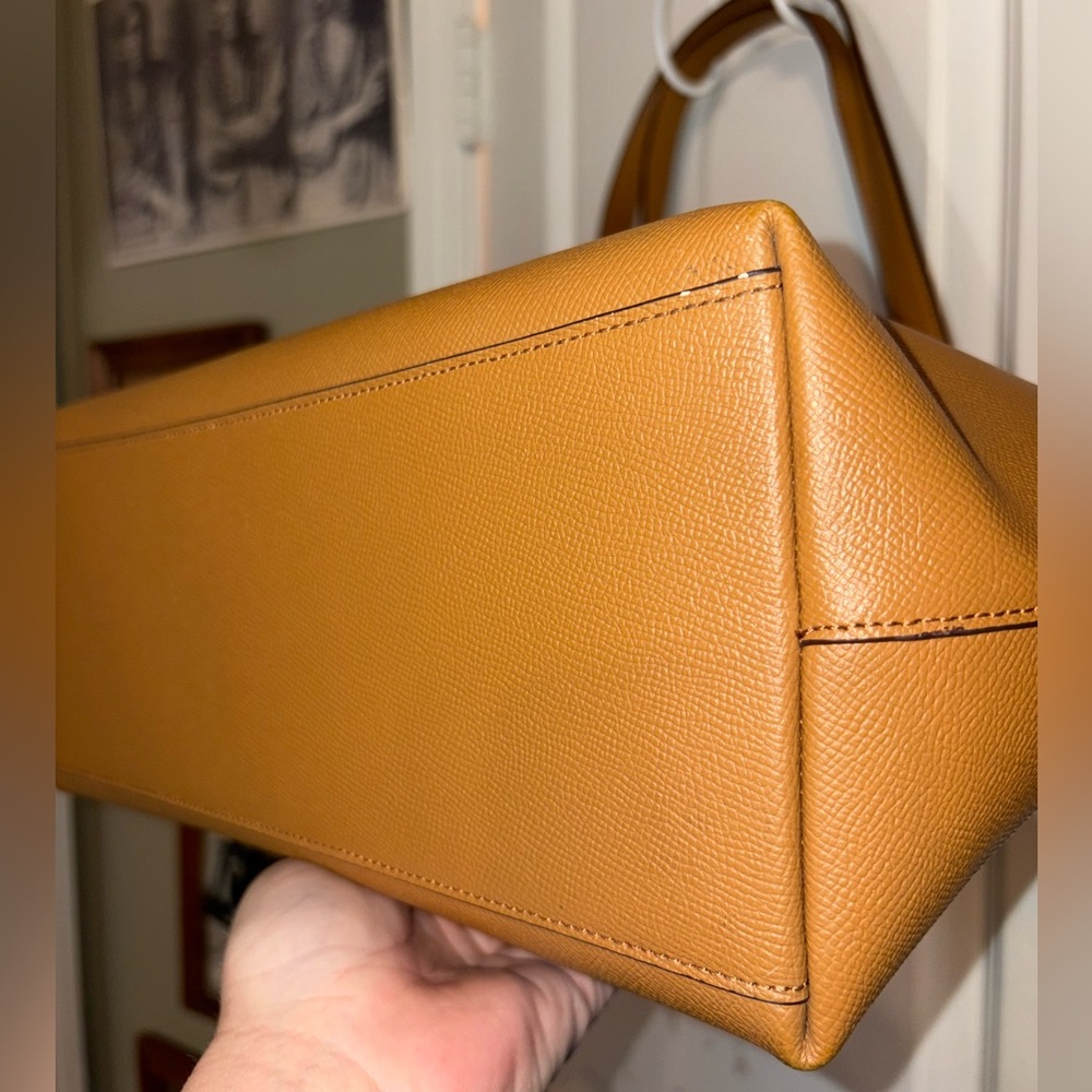 Coach City Zip Pebbled Leather Tote Bag Saddle Brown Gold Hardware - Picture 5 of 13